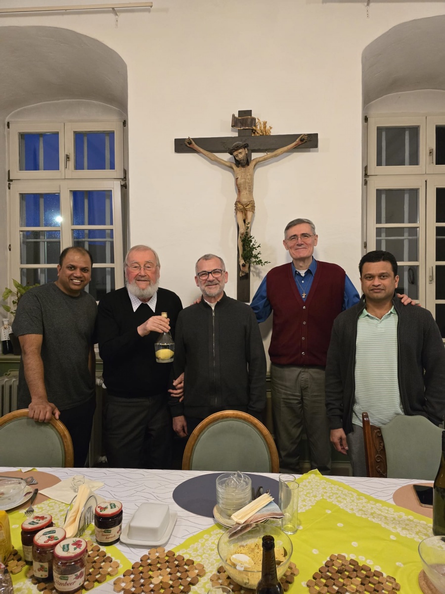 www.monfortanci.com - Misionari Monfortanci - Družba Marijina
