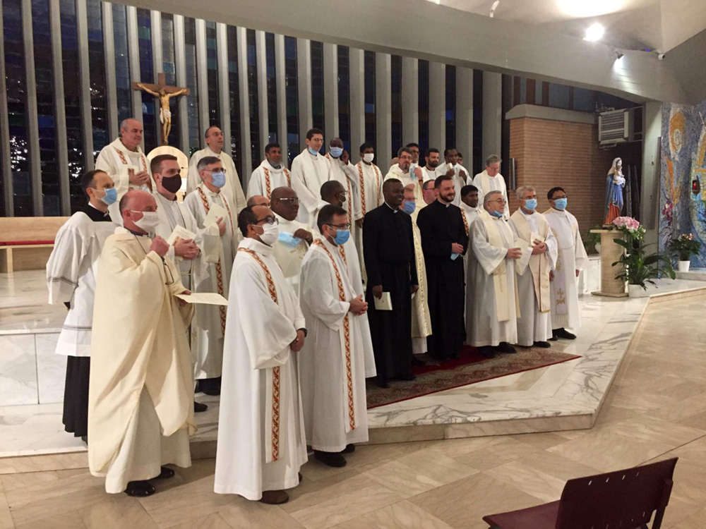 www.monfortanci.com - Misionari Monfortanci - Družba Marijina