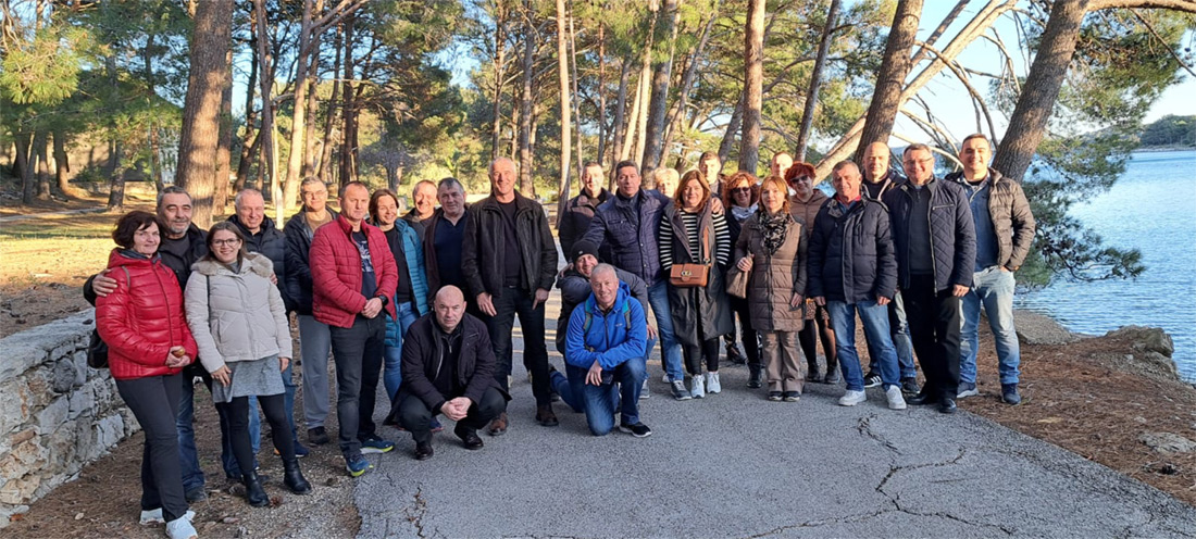 www.monfortanci.com - Misionari Monfortanci - Družba Marijina