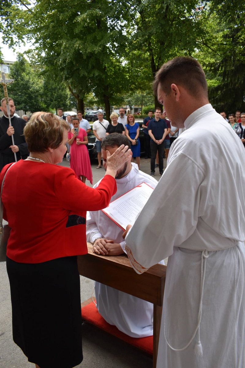 ​​​​​www.monfortanci.com - Misionari Monfortanci - Družba Marijina