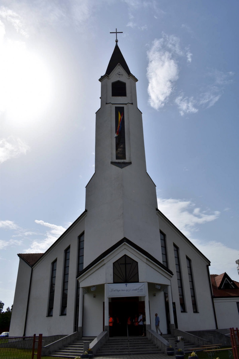 www.monfortanci.com - Misionari Monfortanci - Družba Marijina