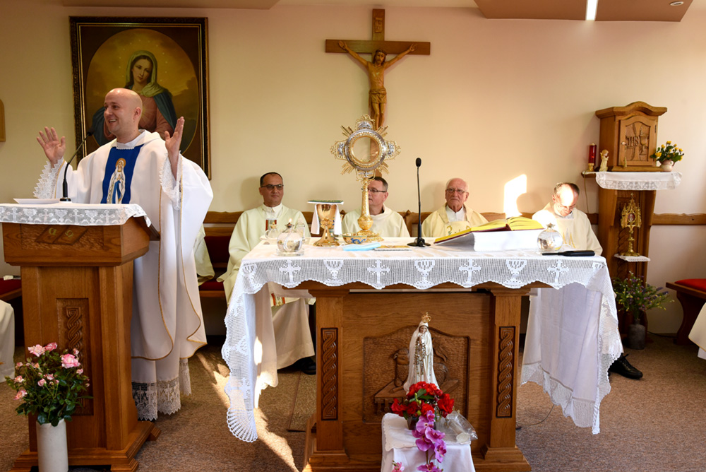 www.monfortanci.com - Misionari Monfortanci - Družba Marijina