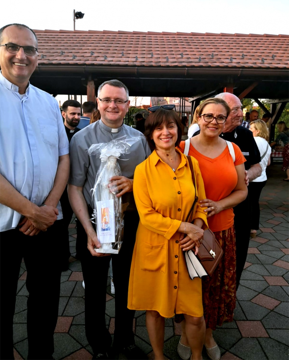 www.monfortanci.com - Misionari Monfortanci - Družba Marijina