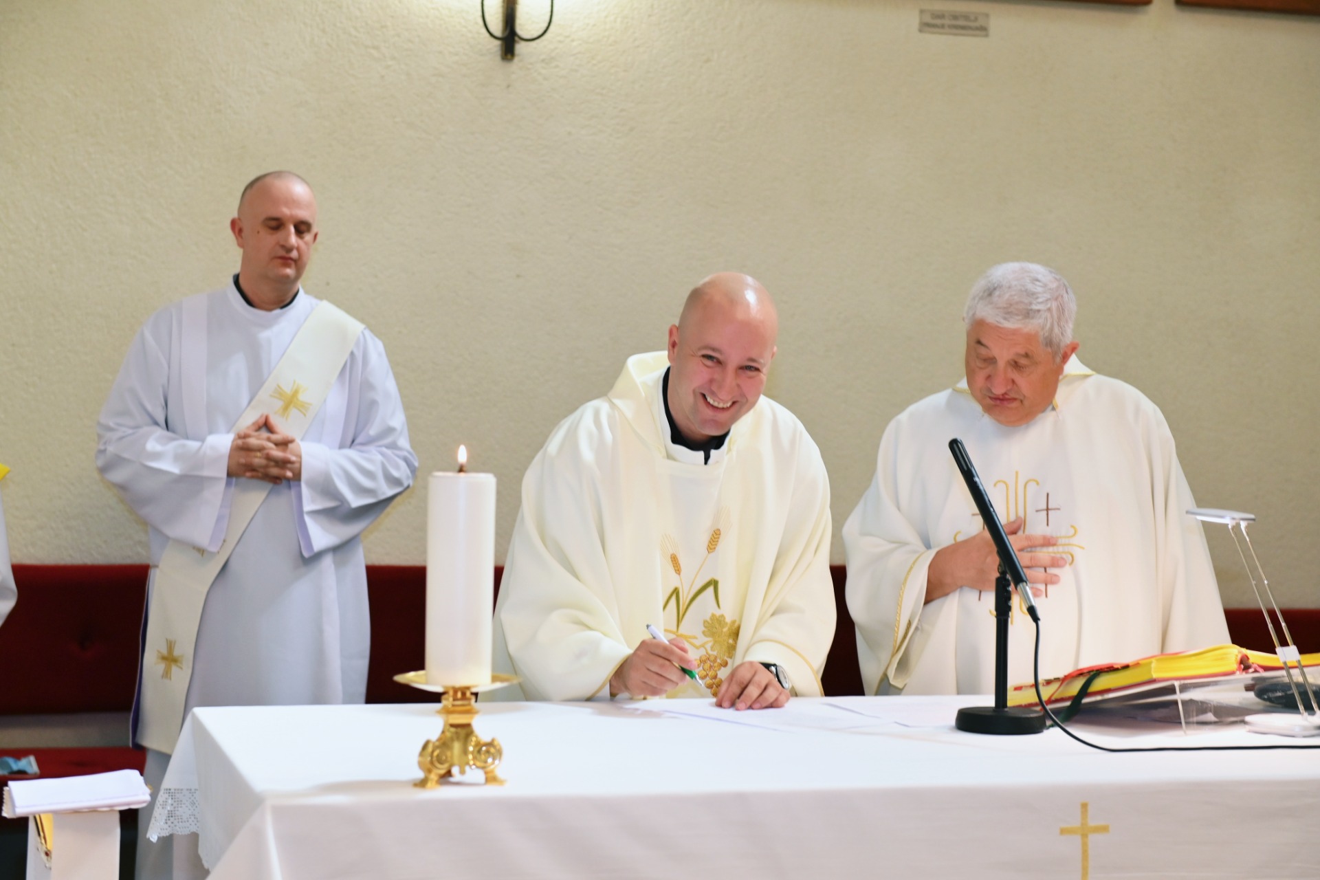 www.monfortanci.com - Misionari Monfortanci - Družba Marijina
