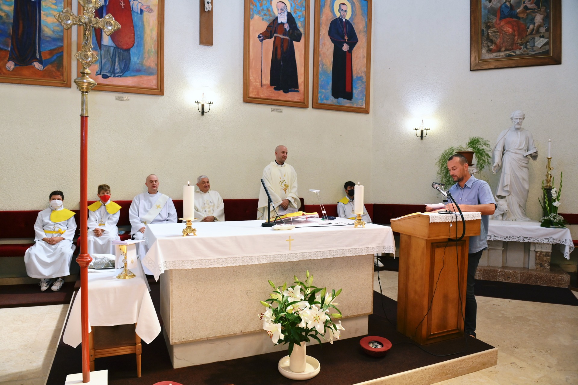 www.monfortanci.com - Misionari Monfortanci - Družba Marijina
