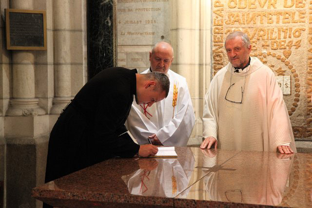 Misionari Monfortanci - Družba Marijina