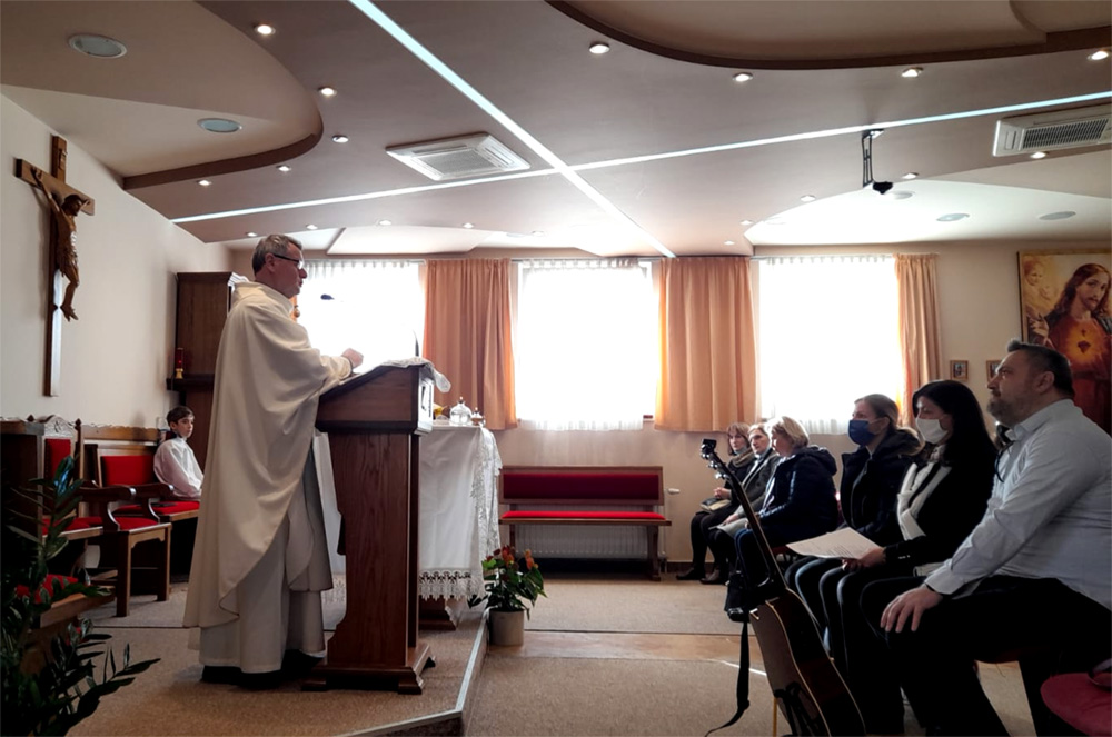 www.monfortanci.com - Misionari Monfortanci - Družba Marijina"