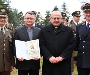 www.monfortanci.com - Misionari Monfortanci - Družba Marijina"