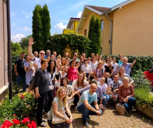 www.monfortanci.com - Misionari monfortanci - družba Marijina