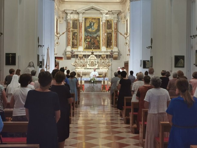www.monfortanci.com - Misionari Monfortanci - Družba Marijina