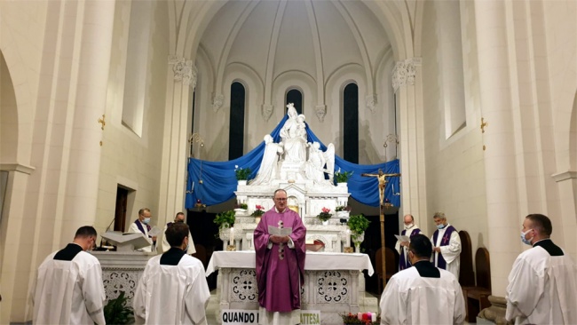 www.monfortanci.com - Misionari Monfortanci - Družba Marijina
