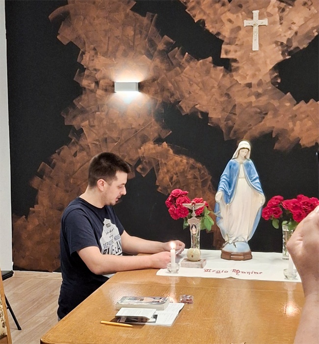www.monfortanci.com - Misionari Monfortanci - Družba Marijina