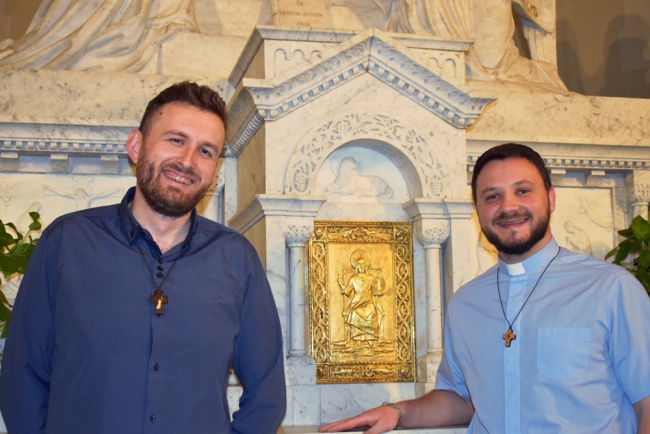 www.monfortanci.com - Misionari Monfortanci - Družba Marijina