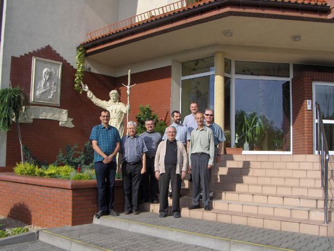 Misionari Monfortanci - Družba Marijina
