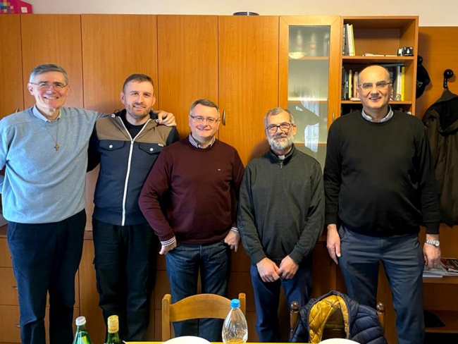 www.monfortanci.com - Misionari Monfortanci - Družba Marijina