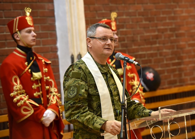 www.monfortanci.com - Misionari Monfortanci - Družba Marijina"